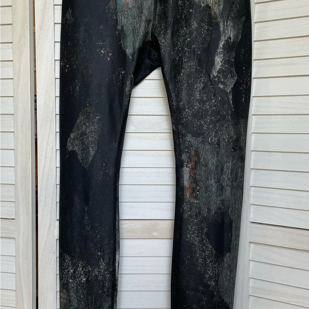 Alo Yoga Leggings Black Green Glossy Multicolored sz Small - Picture 3 of 6